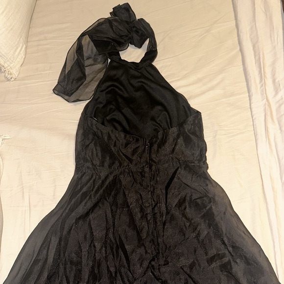 Boohoo Chiffon Party Dress - Picture 4 of 4